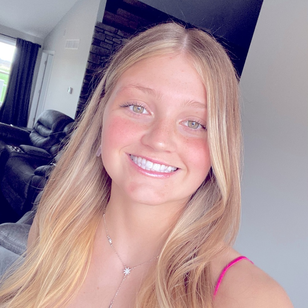 Meet your Posher, Skyler